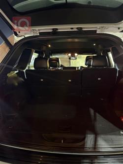 جیپ گراند شیرۆکی